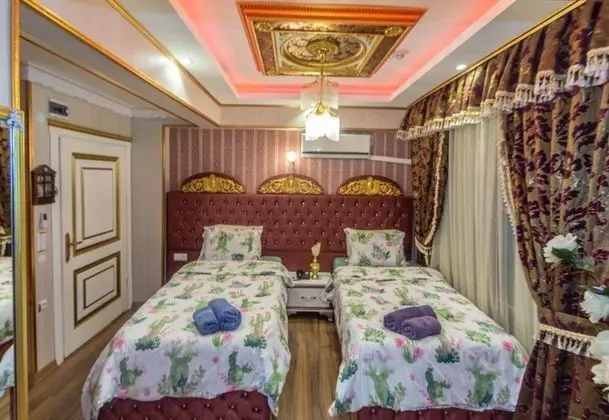 İki Ayrı Yataklı Oda, Şehir Manzaralı