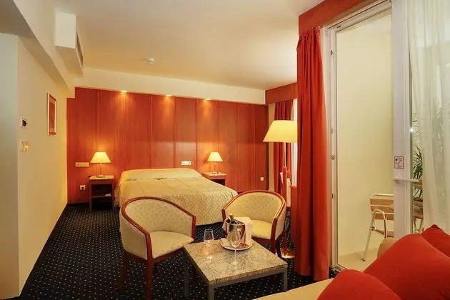 Superior junior suite