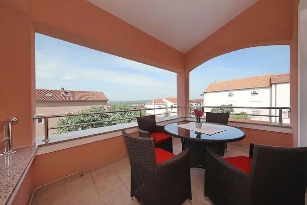 Apart Daire, Deniz Manzaralı