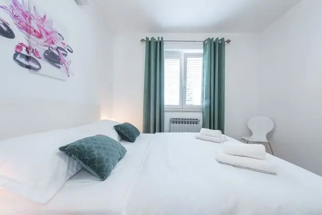 Deluxe Apart Daire, Deniz Manzaralı