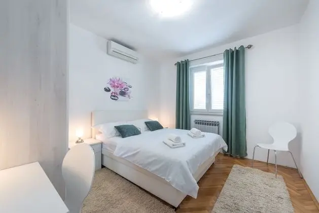 Deluxe Apart Daire, Deniz Manzaralı