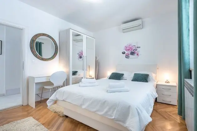 Deluxe Apart Daire, Deniz Manzaralı