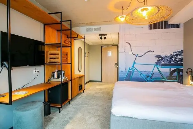 Comfort Tek Büyük Yataklı Oda