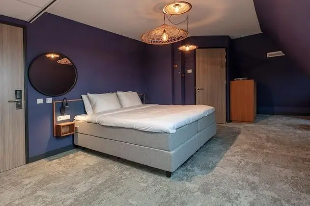 Comfort Tek Büyük Yataklı Oda