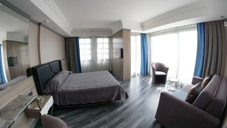 Executive Tek Büyük Yataklı Oda
