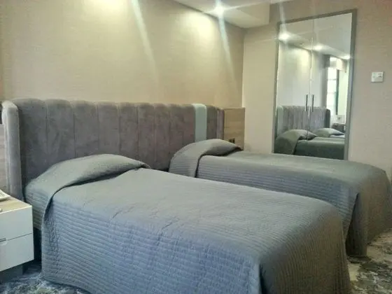 Üç Kişilik Oda