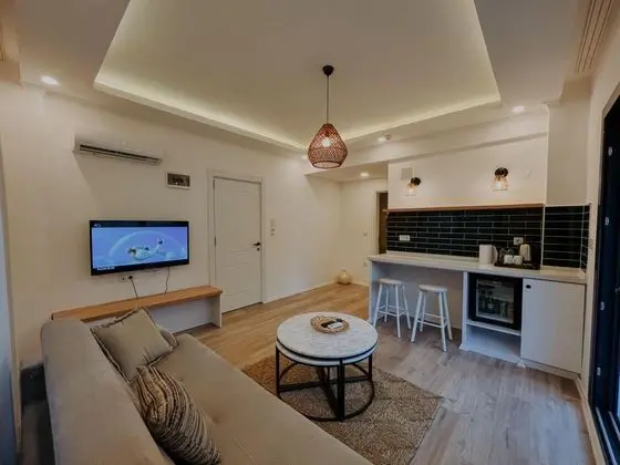 Aile Suiti,Havuz veya Bahçe Manzaralı,Balkonlu