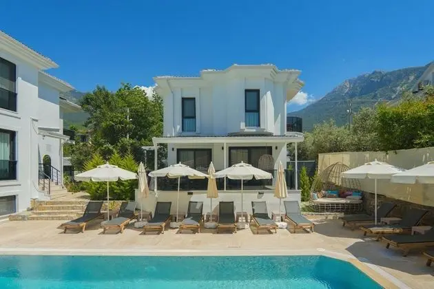 Dublex Villa 4 Kişilik, Havuz ve Bahçe Manzaralı, 2. Kat