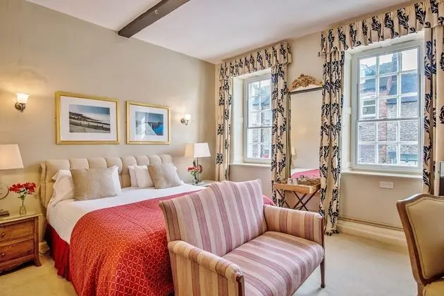 Superior Tek Büyük Yataklı Oda