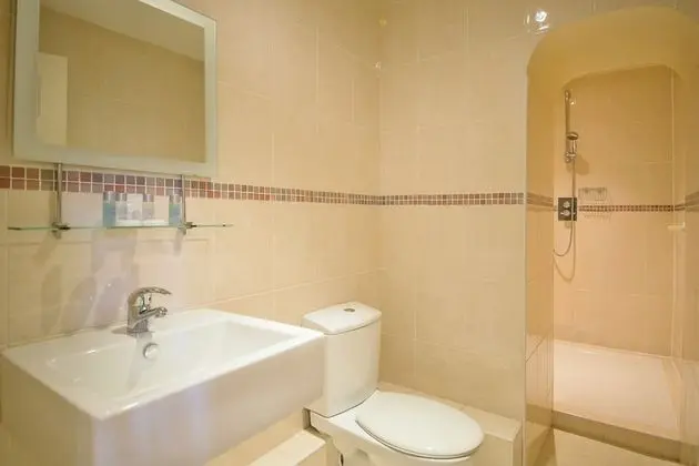 Superior Tek Büyük Yataklı Oda