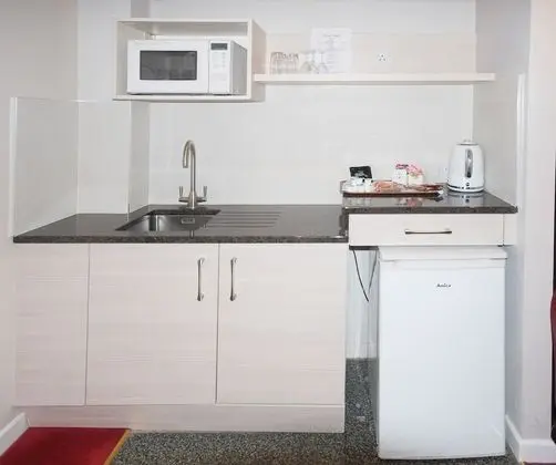 Standard İki Ayrı Yataklı Oda, Küçük Mutfak