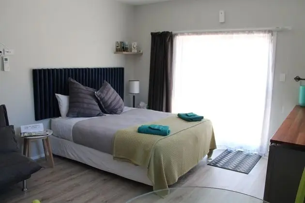 Stüdyo, Zemin Kat (Large Studio Apartment)