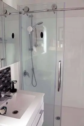 Stüdyo, Zemin Kat (Large Studio Apartment)