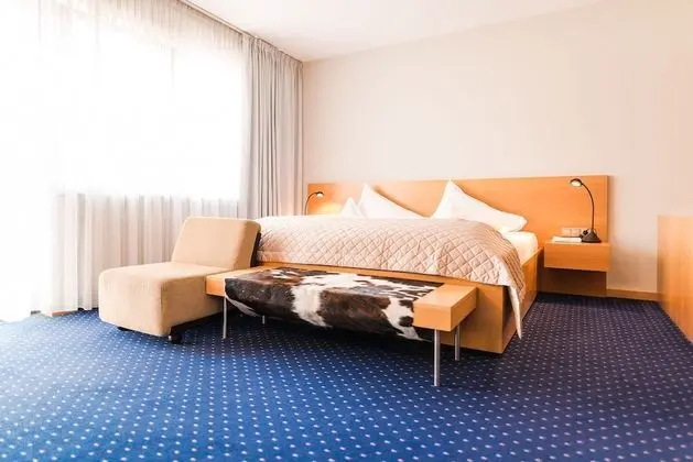 Comfort Tek Büyük Yataklı Oda