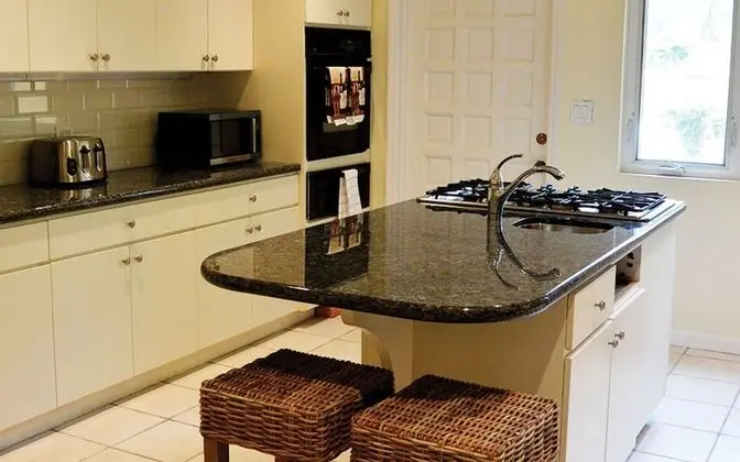 Villa, 6 Yatak Odası, Kişiye Özel Havuzlu, Denize Sıfır