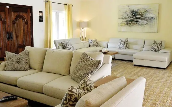 Villa, 6 Yatak Odası, Kişiye Özel Havuzlu, Denize Sıfır