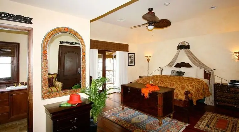 Master Suite -King