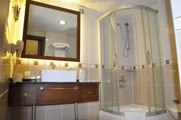 Standard Üç Kişilik Oda
