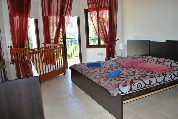 Villa, 4 Yatak Odası, Sigara İçilebilir, Şömine