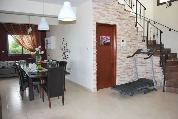 Villa, 4 Yatak Odası, Sigara İçilebilir, Şömine