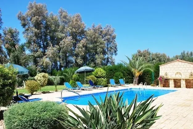 Villa, 4 Yatak Odası, Sigara İçilebilir, Şömine