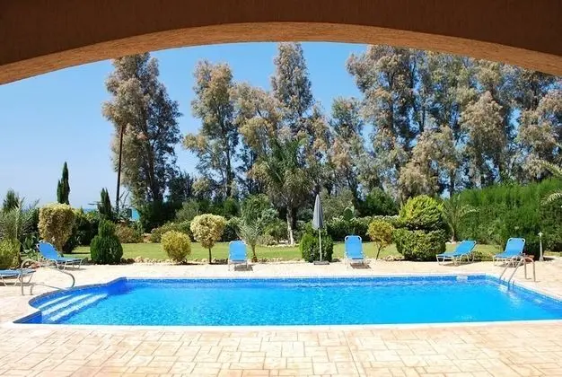 Villa, 4 Yatak Odası, Sigara İçilebilir, Şömine