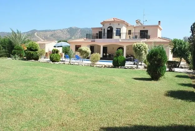 Villa, 4 Yatak Odası, Sigara İçilebilir, Şömine