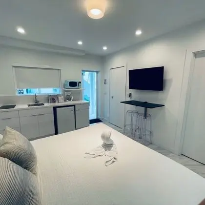 Standard Stüdyo, 1 En Büyük (King) Boy Yatak
