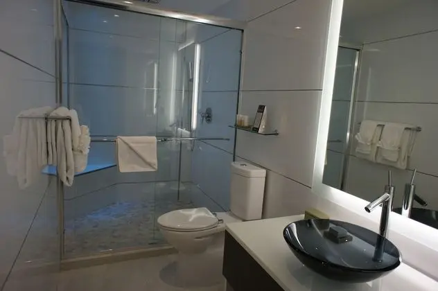 Superior Deluxe Suite