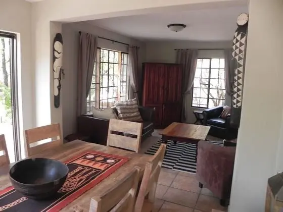 Family Ev, 3 Yatak Odası (Marloth Kruger little Manor)