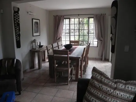 Family Ev, 3 Yatak Odası (Marloth Kruger little Manor)