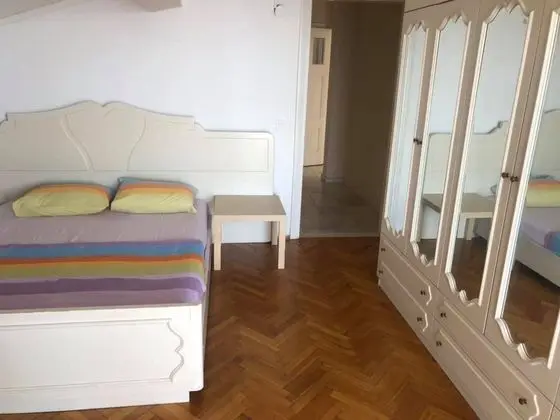 Standart Oda, Bahçe Manzaralı