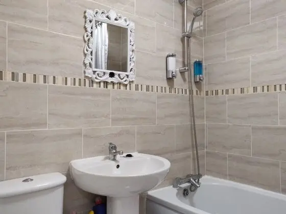 Standard Apart Daire, Özel Banyo (Traditional )