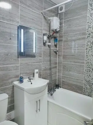 Standard Apart Daire, Özel Banyo (Traditional )