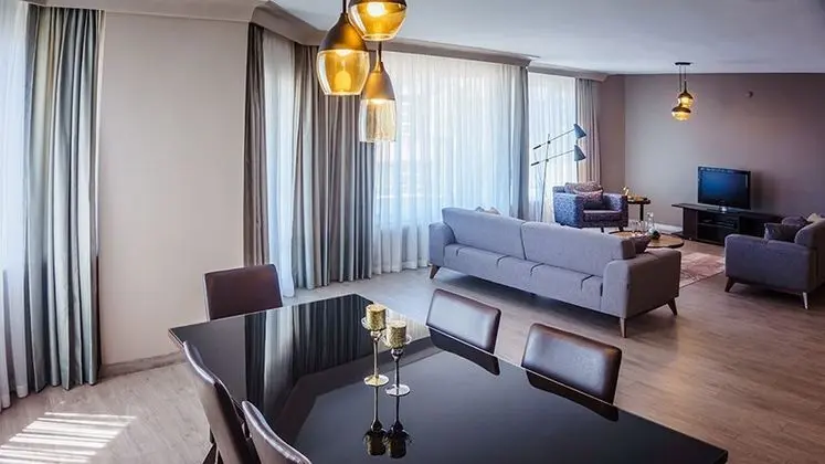 Penthouse - Üç Yatak Odalı, Bahçe Manzaralı