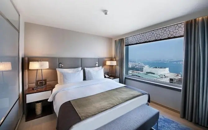 Bosphorus Suite, Lounge Access