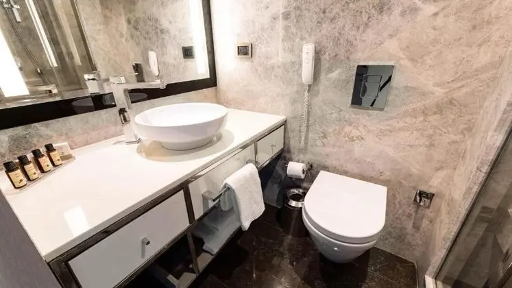 Club Köşe Boğaz Manzaralı Oda