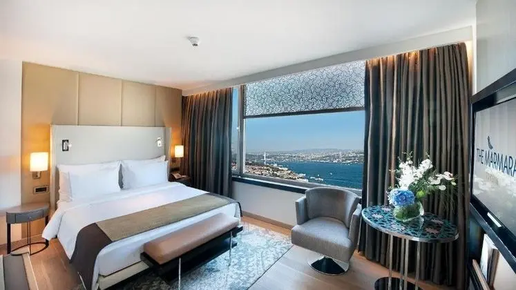 Club Köşe Boğaz Manzaralı Oda