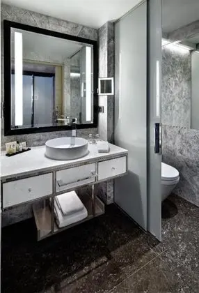 Deluxe Boğaz Manzaralı Oda
