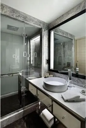 Deluxe Şehir Manzaralı Oda
