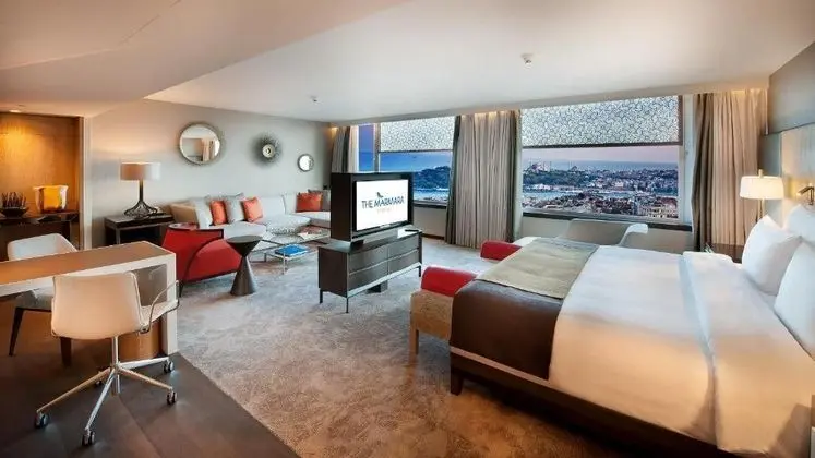 Flying Carpet Suite