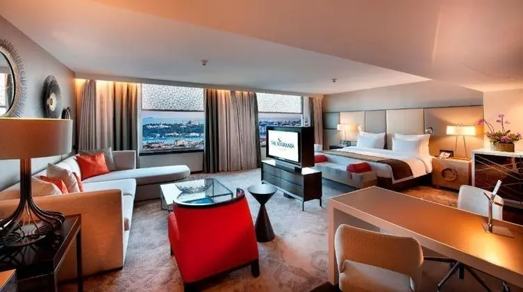 Flying Carpet Suite