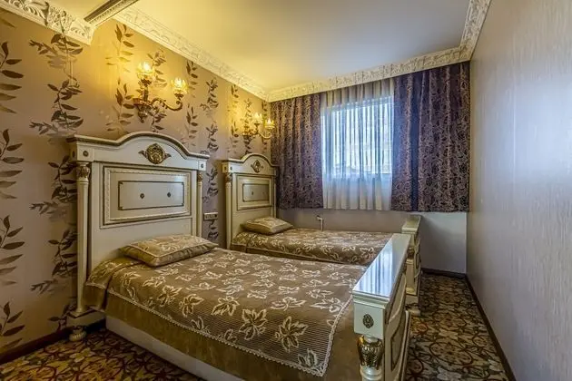 Deluxe Family Suite with Sea View