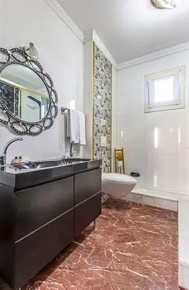 Deluxe Family Suite with Sea View