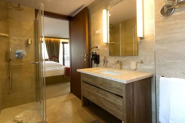 Classic Üç Kişilik Oda