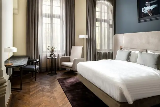 Heritage Room, 1 King Bed, Non Smoking