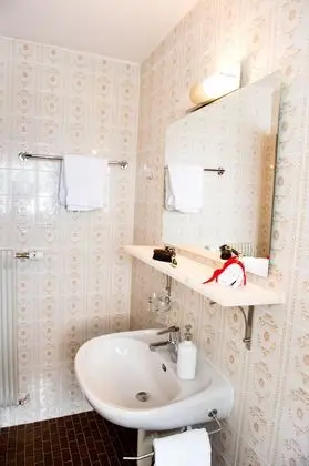 Tek Kişilik Oda