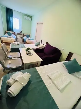 Standard Dört Kişilik Oda