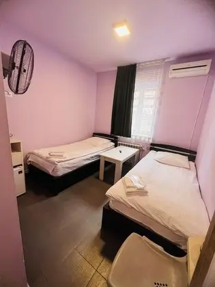 Standard Tek Büyük veya İki Ayrı Yataklı Oda