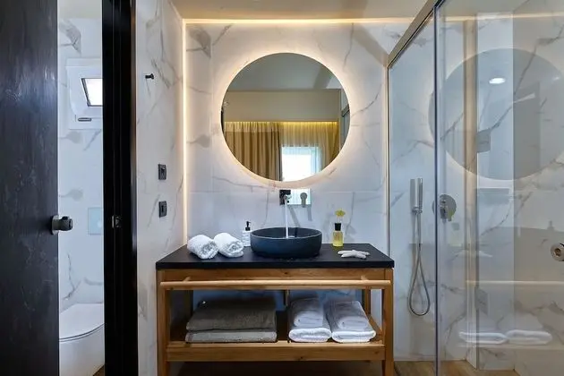 Deluxe Bungalov, 1 Büyük (Queen) Boy Yatak ve Çekyat, Kişiye Özel Havuzlu, Deniz Manzaralı